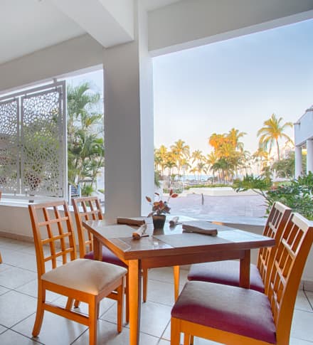 Welcome-Dinning-image-1